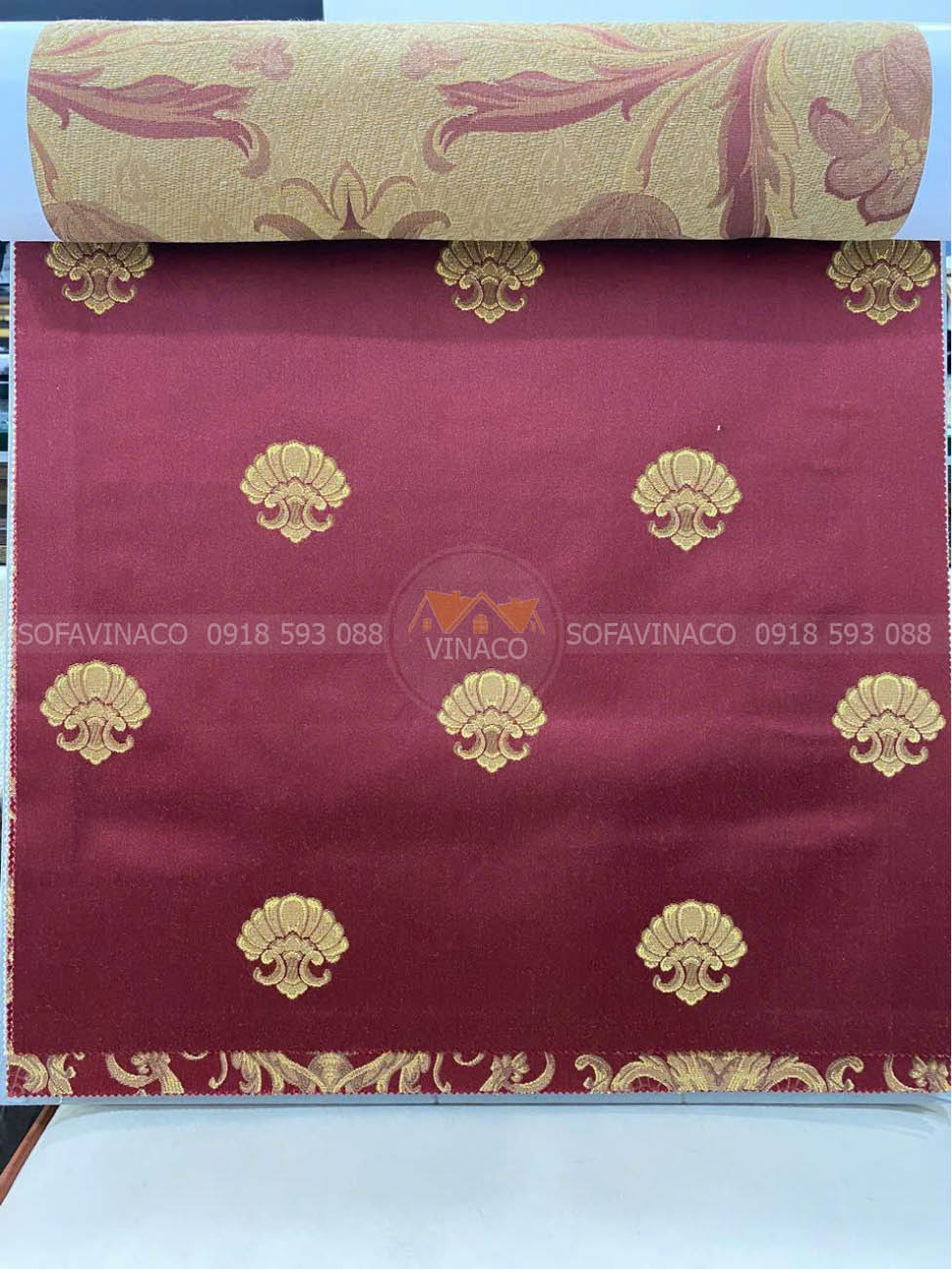 Mẫu vải Thổ Nhĩ Kỳ với nhiều chi tiết sặc sỡ khác nhau